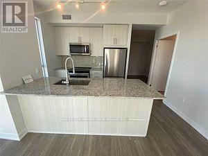 Building Photo - 4055-4055 Parkside Village Dr