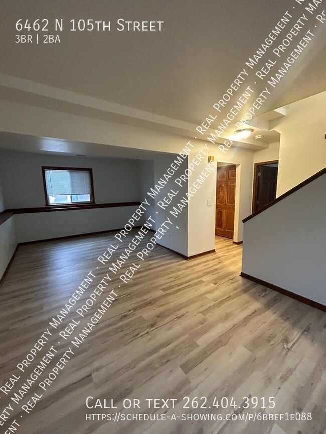 Building Photo - Three Bedroom Single Family Home