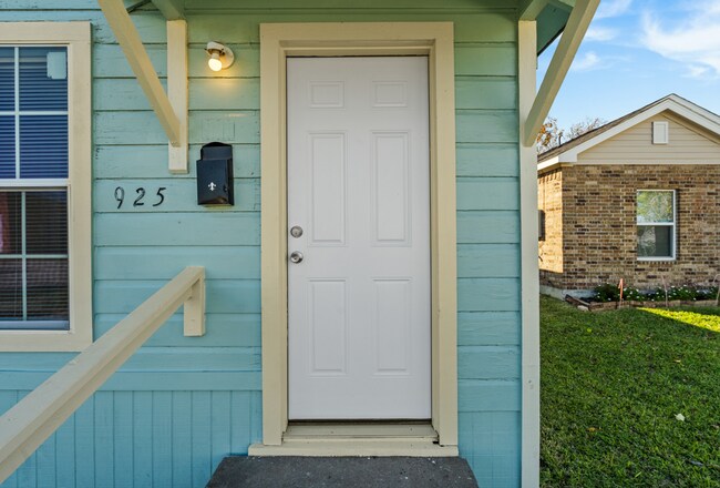 Building Photo - 3 bedroom Home in Texas City