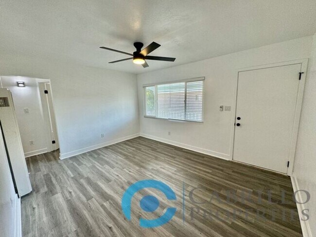 Building Photo - 3961 Cottonwood St
