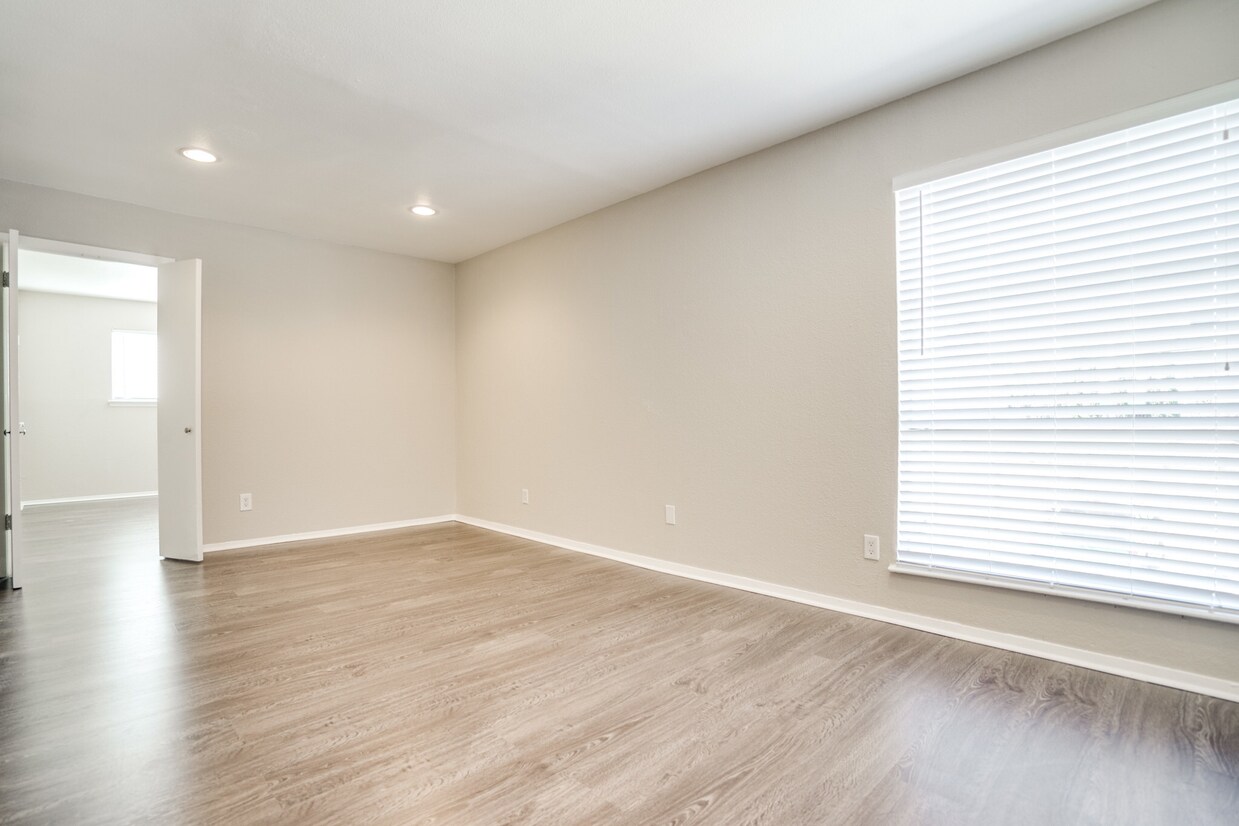 5109 Gaston Ave Unit 211, Dallas, TX 75214 Apartment for Rent in