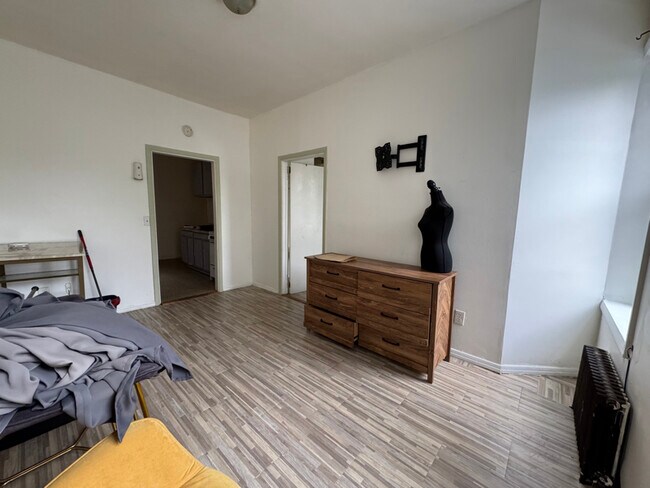 Foto del edificio - 602 New Lots Ave