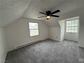 Building Photo - 9253 Edmunds Ave