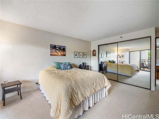 Foto del edificio - 555 Hahaione St