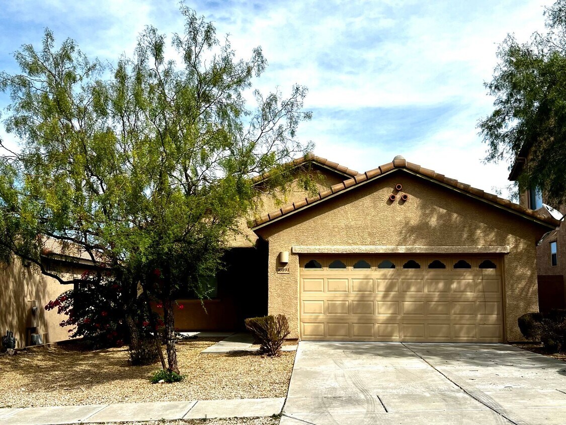 10891 E Scenic Veranda Dr, Vail, AZ 85641 House Rental in Vail, AZ