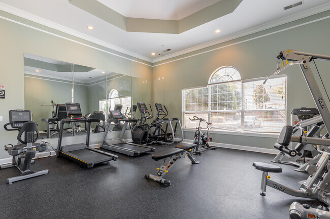 Fitness Center - Alexander Ridge