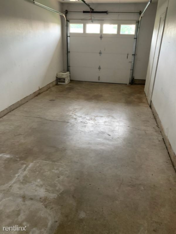 Foto del edificio - 3 br, 1 bath House - 2424 N Star Dr