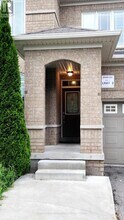 Building Photo - 43 Devonsleigh Dr