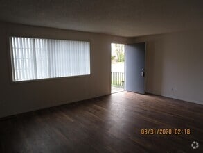 Building Photo - 410 Olney St