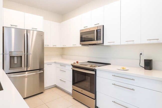 Foto del edificio - 4702 NW 83rd Path