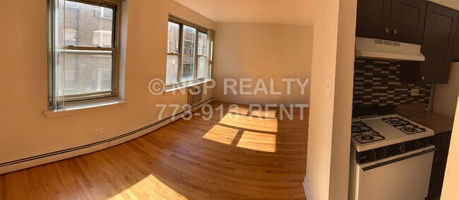 Building Photo - 3710 N Pine Grove Ave