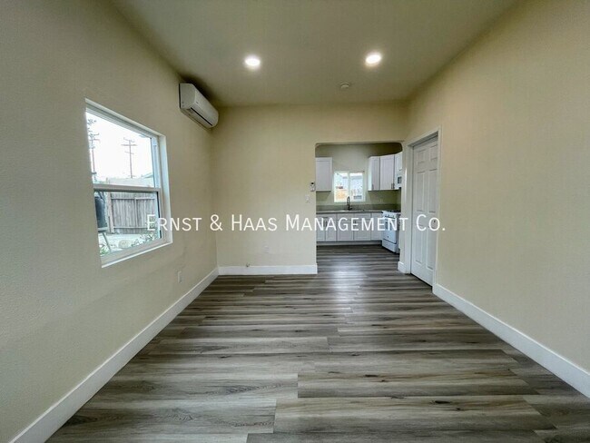 Foto del edificio - 3311 Platt Ave