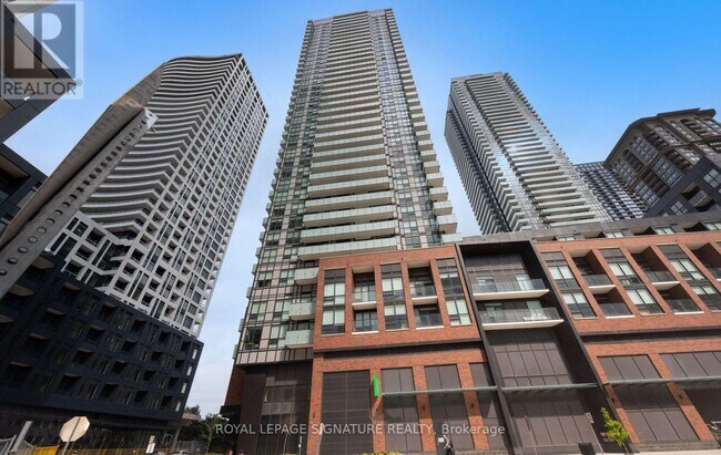 Building Photo - 4130 Parkside Village Dr