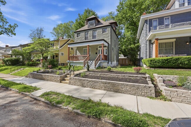 Building Photo - 506 Melrose Ave