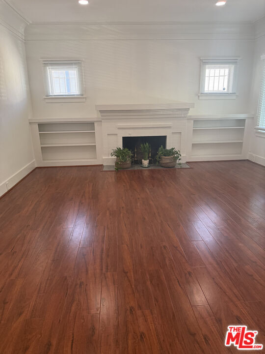 Building Photo - 153 S Gramercy Pl