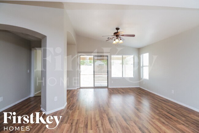 Building Photo - 2641 W Prospector Way