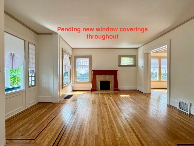 Building Photo - Mount Baker Home