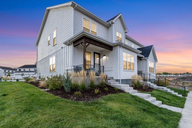 Building Photo - Limited Time Offer: $500 Off First Month’s...