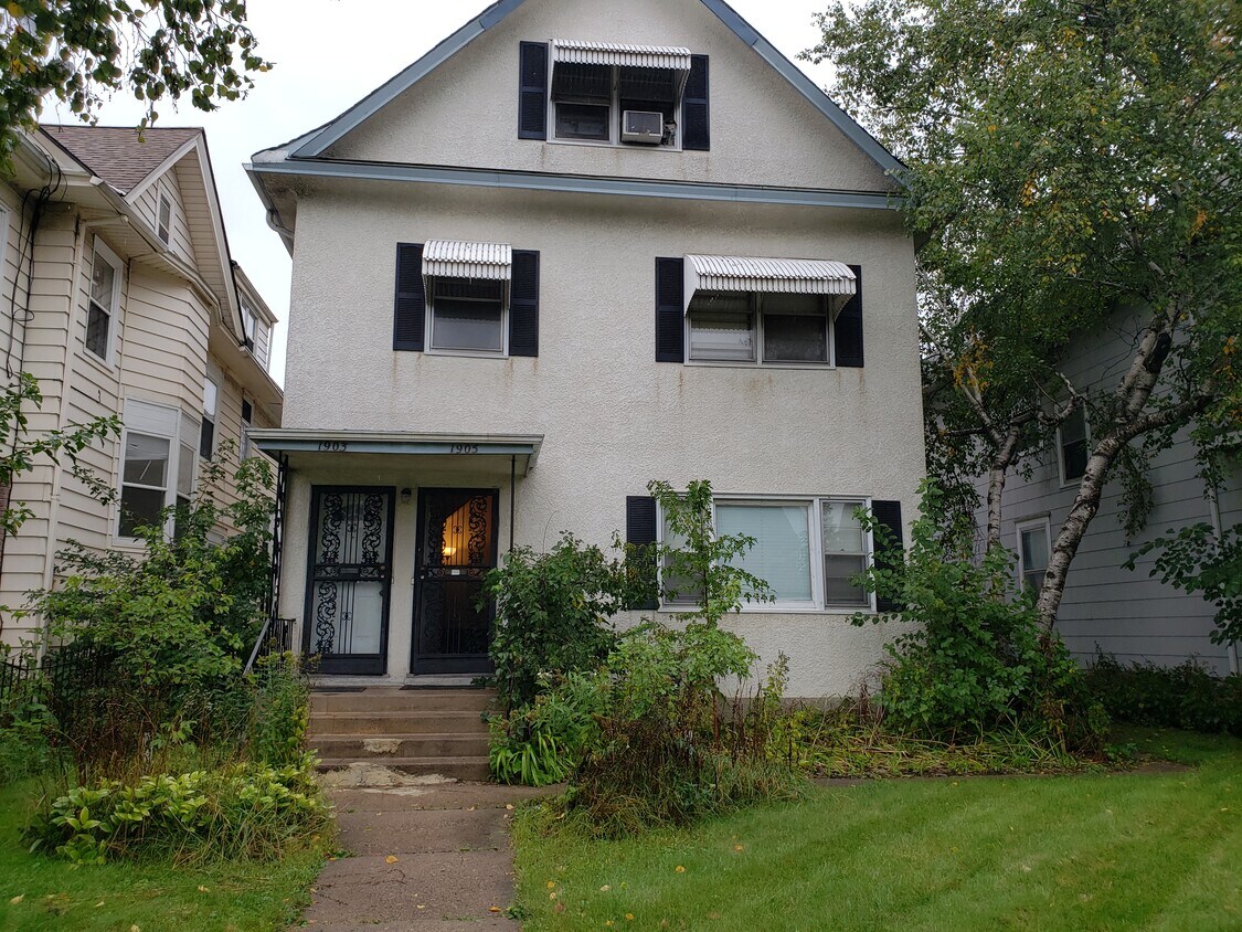 street view - 1905 Elliot Ave