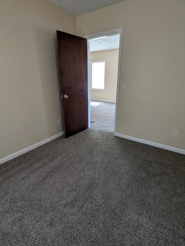 Foto del edificio - 3315 Laurel Ave