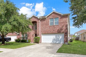 Building Photo - 30327 Deleon Fields Dr