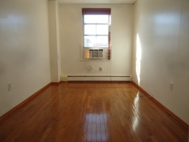 Building Photo - 734 Fulton St