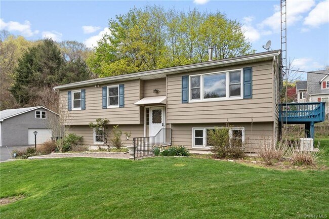 Foto del edificio - 155 Stoneleigh Ave