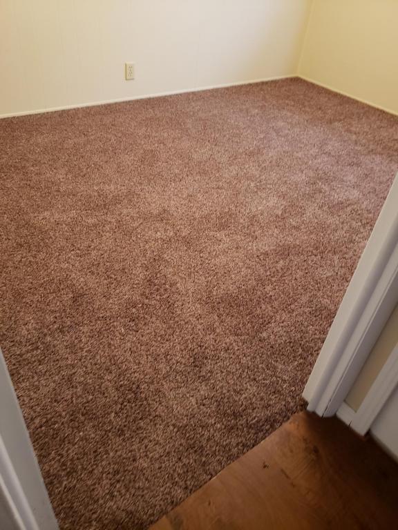 Building Photo - 913 N.BROADWAY ST