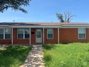 Building Photo - 1803 Fernwood St