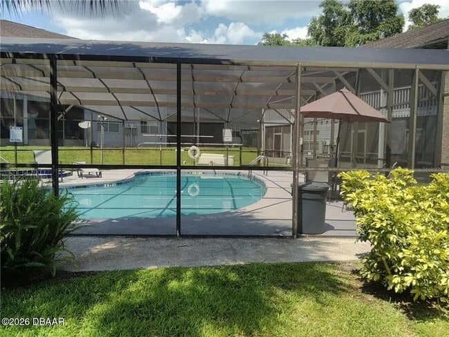 Foto del edificio - 313 Dirksen Dr