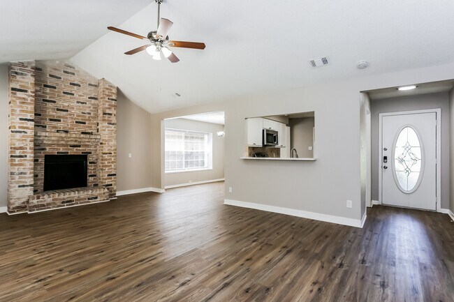 Foto del edificio - 5419 Deer Timbers Trail