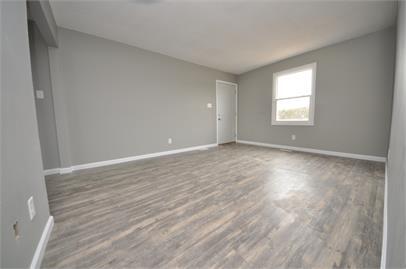 Building Photo - 200 Roanoke Dr