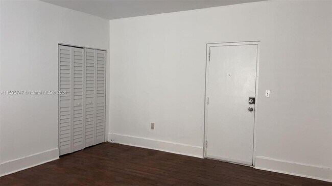 Building Photo - 1319 Meridian Ave
