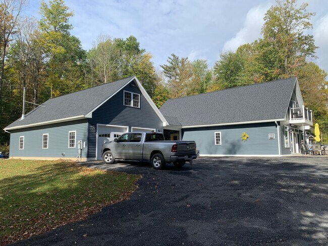 Building Photo - 123 Millard Bassett Rd