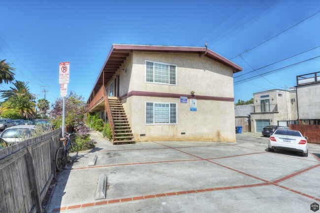 Building Photo - 313 Mildred Ave