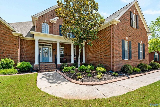 Building Photo - 103 Wickerberry Ln