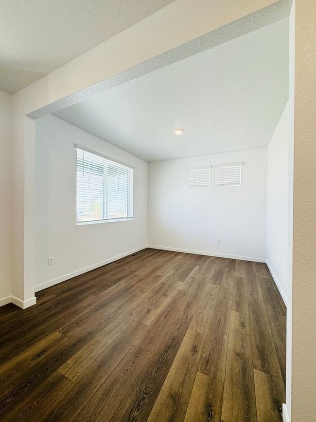 Building Photo - Built in 2024! 5 bedroom 3 Bath House in W...