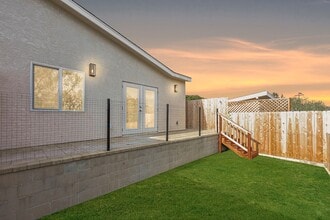 Building Photo - 6983 Florey St