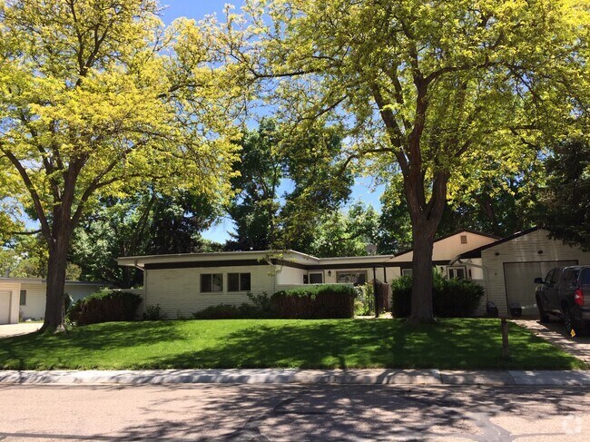 Building Photo - 1219 Kirkwood Dr