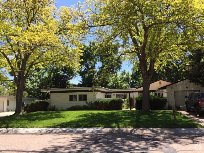 Building Photo - 1219 Kirkwood Dr