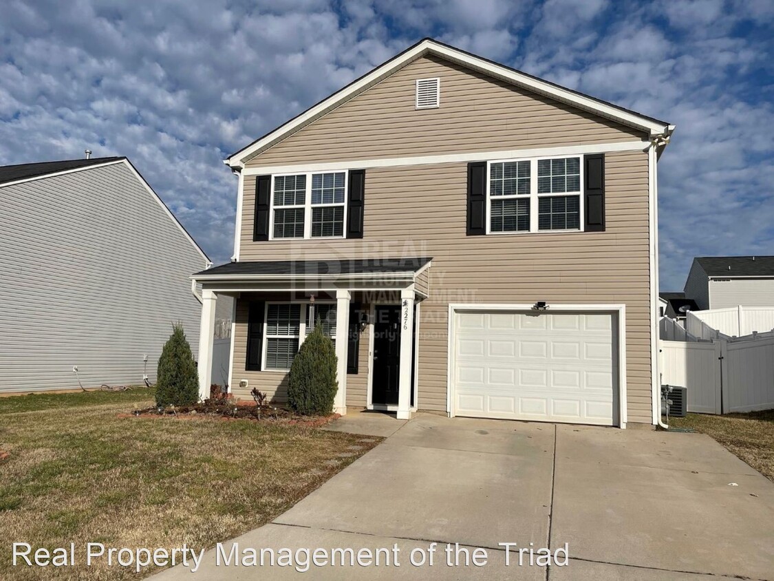 Foto principal - 3 br, 2.5 bath House - 2276 Sage Meadows D...