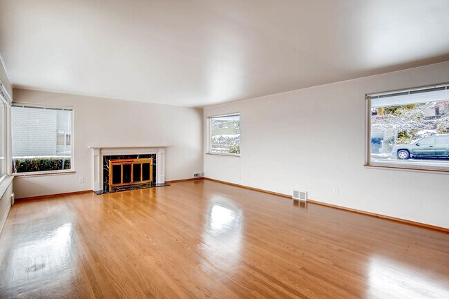 Foto del edificio - Laurelhurst View Home