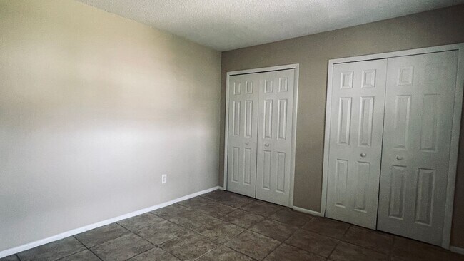 Foto del edificio - Well appointed 2/2  1st floor condo in beautiful Winter Garden. Available Now!