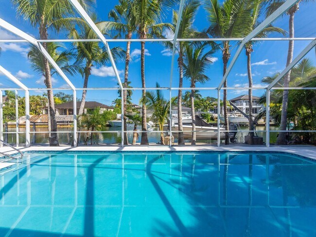 Building Photo - 13001 Deva St