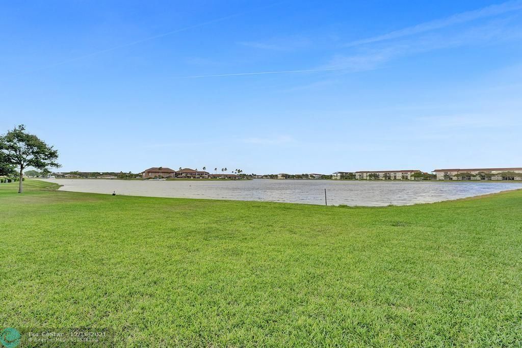 Building Photo - 13355 SW 16th Ct