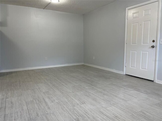 Foto del edificio - 3710 W Cass St