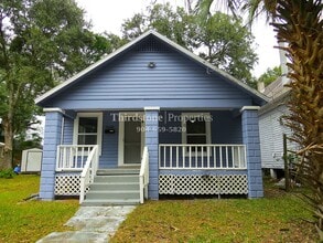 Building Photo - 1225 E 14th St