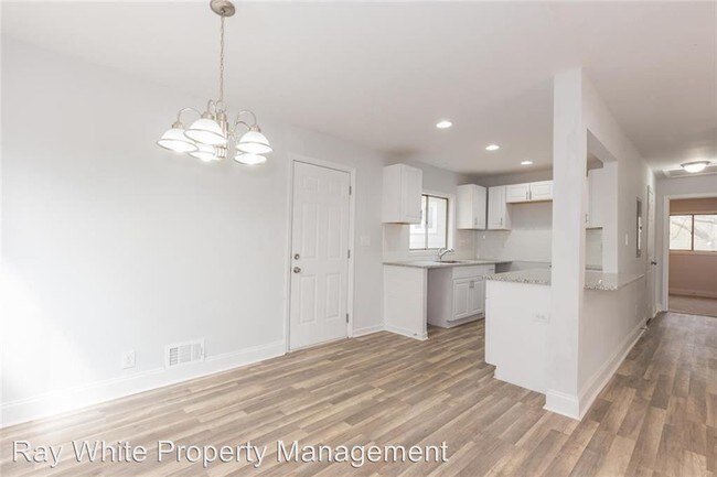 Foto del edificio - 3 br, 2 bath House - 2437 Old Hapeville Rd SW