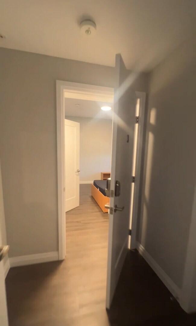 Photo du bâtiment - 160 Sherwood Forest Sq