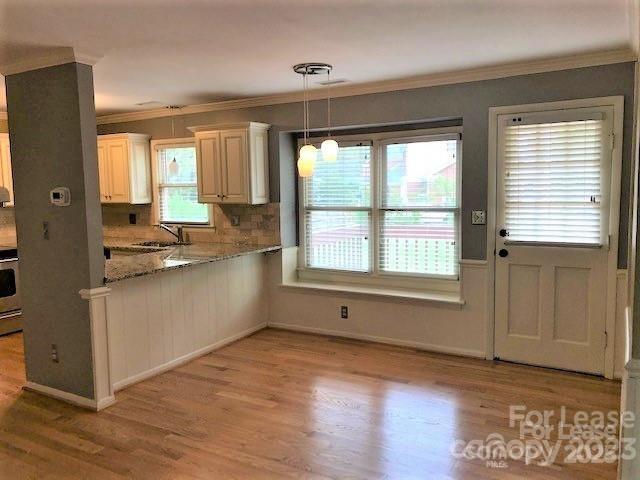 Building Photo - 10755 Colony Woods Dr